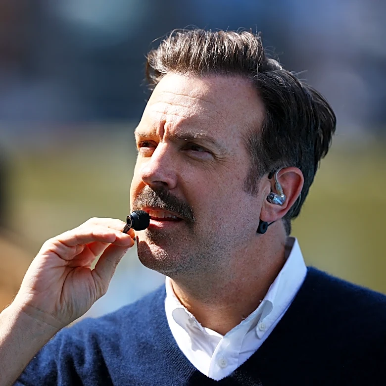 'Ted Lasso' appears at World Cup halftime show to 'BELIBE'