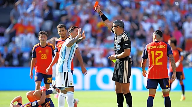 Argentina down a man vs. Spain in final minutes of World Cup final. See the red card