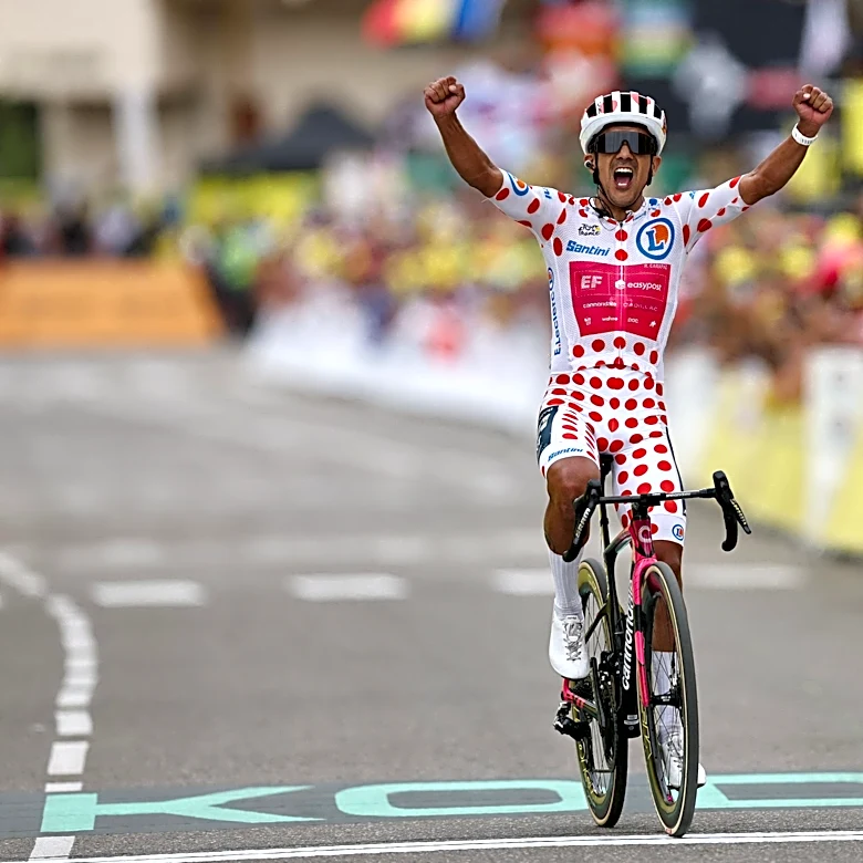 Richard Carapaz wins Stage 20, his second stage of 2026 Tour de France