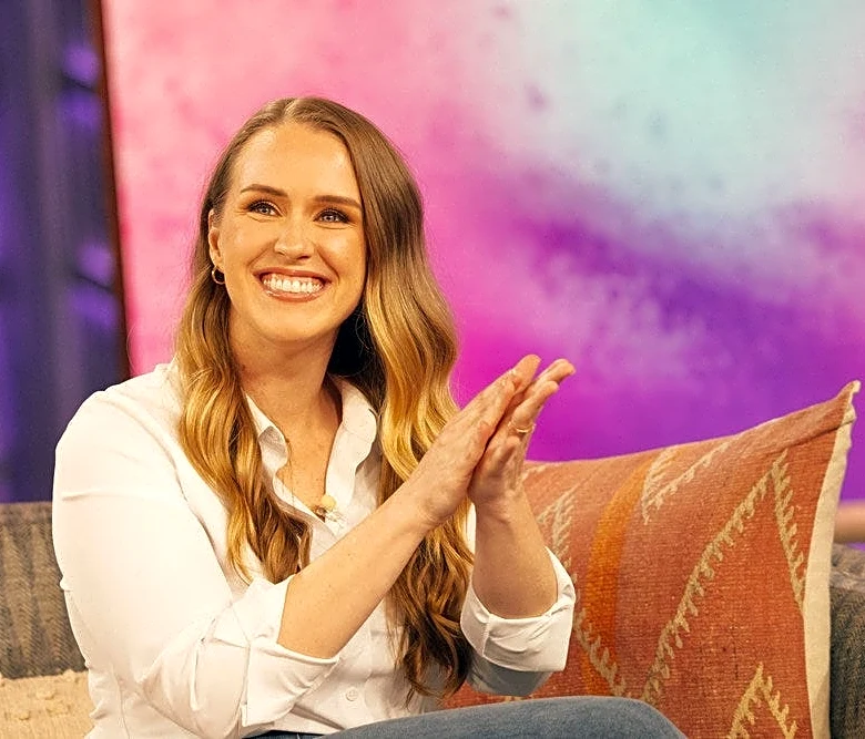 Influencer Jen Hamilton alleges husband had 'double life' amid split