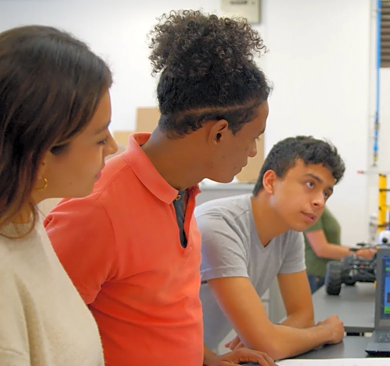 Pitt leads AI‑quantum project in DOE’s Genesis Mission