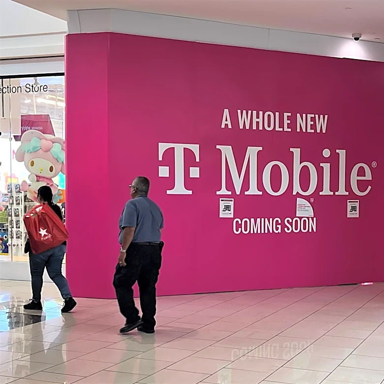 Is T-Mobile down? Outage reported by tens of thousands of users