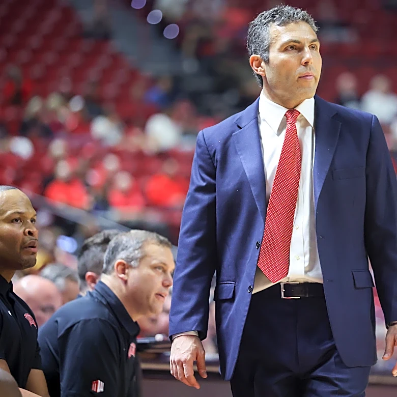 'Not for sale': UNLV men's basketball coach Josh Pastner walks back comments