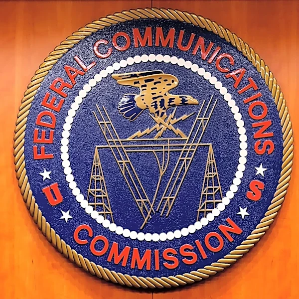 Former FCC leaders slam agency probe into ABC