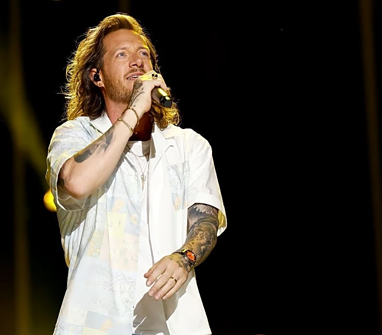 Florida Georgia Line's Tyler Hubbard gets fishhook removed from head