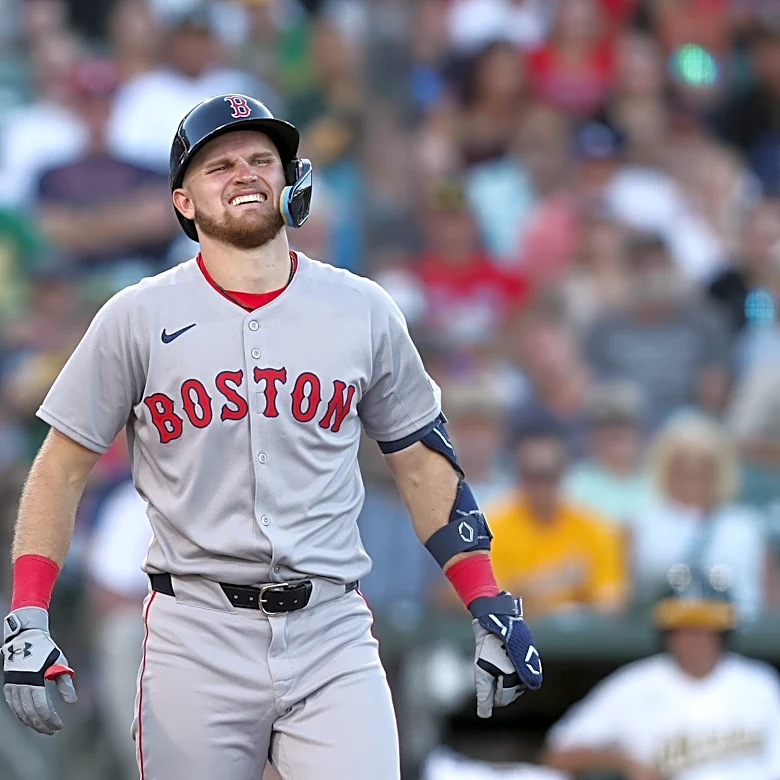 Curtis Mead injury update: Red Sox lose new addition to broken wrist