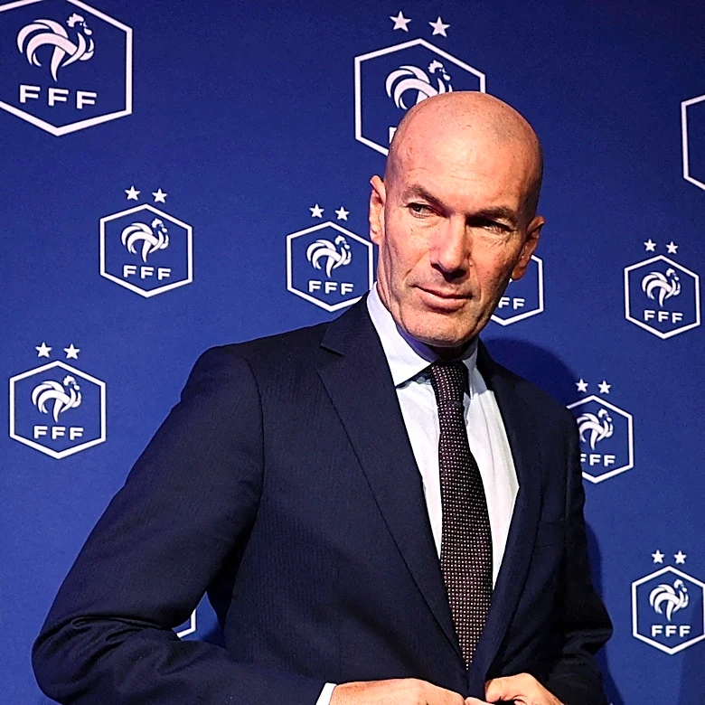 France announces Zinedine Zidane as national team manager
