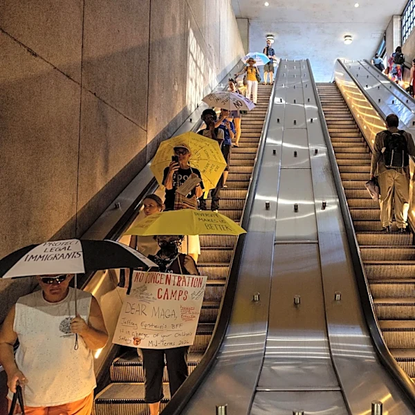Watch Metro poke fun about unwritten rule in Washington DC area