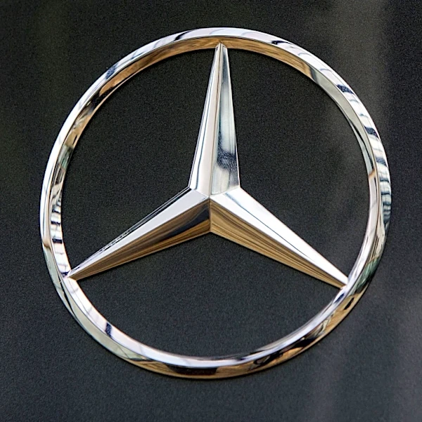 Mercedes-Benz recalls over 310K cars. See the affected models