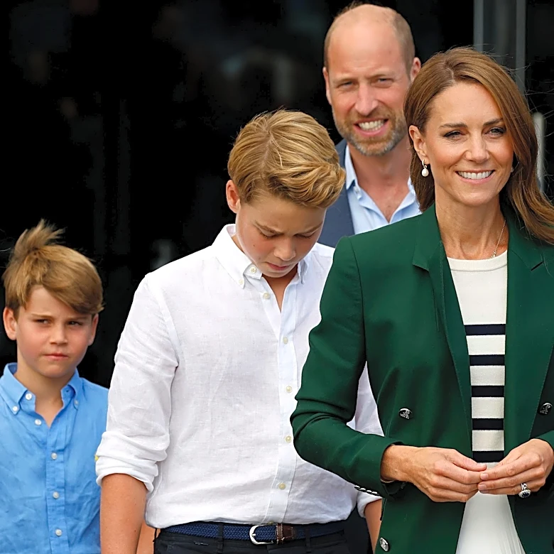 Prince William, Princess Kate attend Commonwealth Games with all three kids