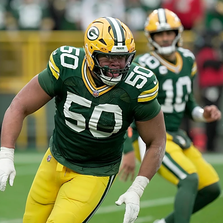 Packers offensive lineman is changing his last name. Here's why