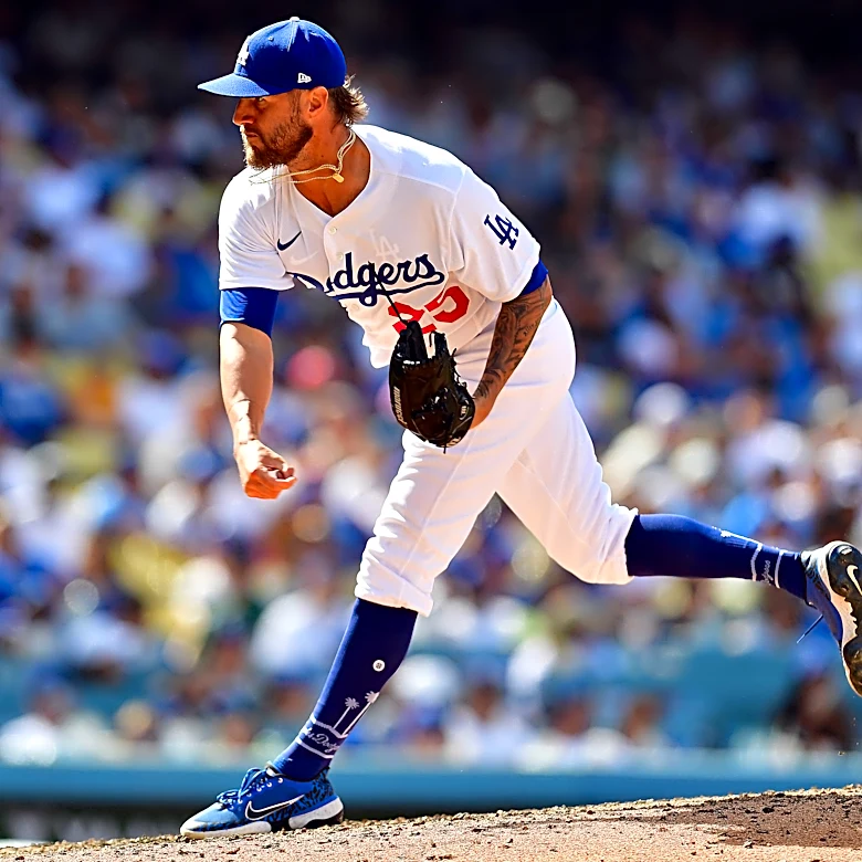 Former All-Star defends MLB's villains: 'Dodgers do it the best, man'