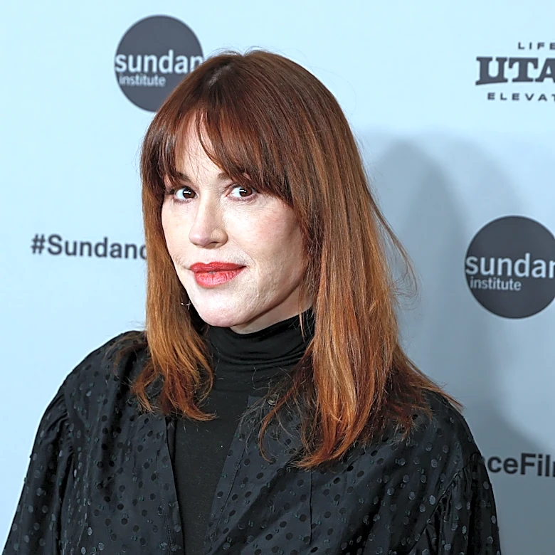 Molly Ringwald says one person made 'Secret Life' experience 'the worst'