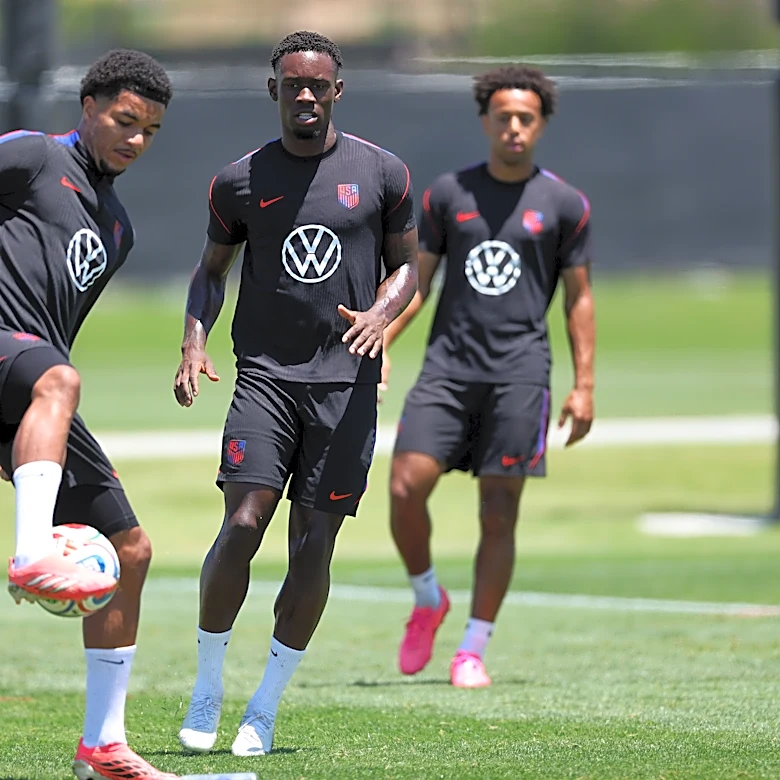 USMNT star Malik Tillman says Balogun red card ban should have stood