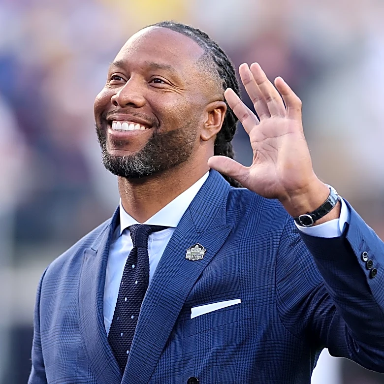 Larry Fitzgerald gets emotional speaking about father ahead of Hall of Fame induction