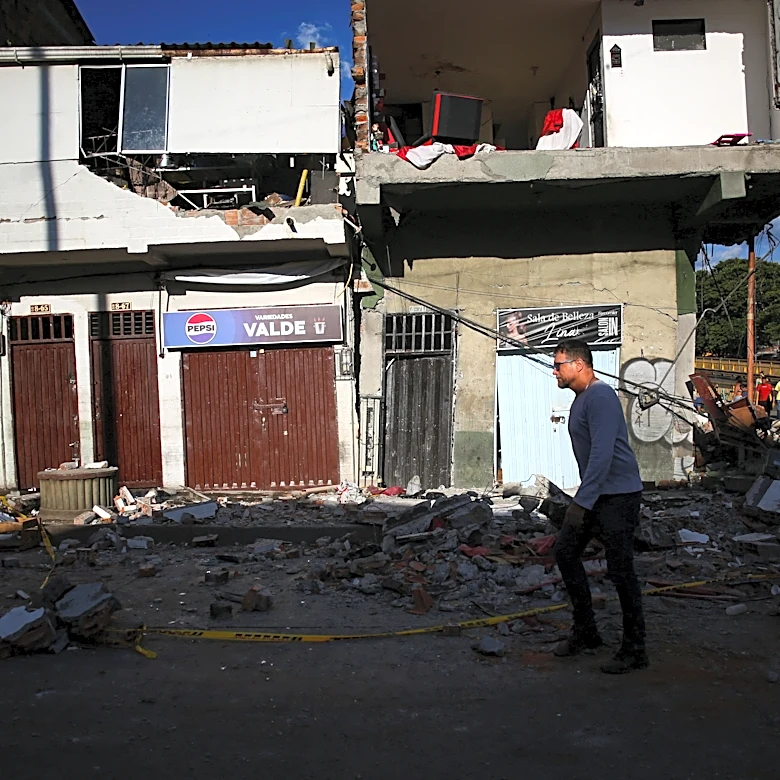 Death toll rises after 7.4 Colombia earthquake, rescuers search rubble