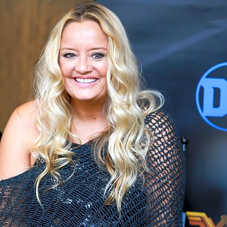 'The Office' star Lucy Davis reveals 'incurable' cancer diagnosis
