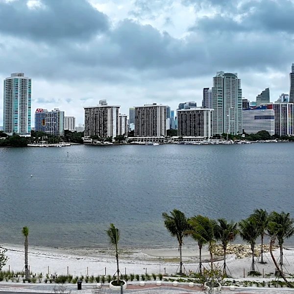 Miami-Dade students return to class today. Which schools stayed closed