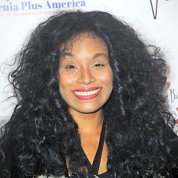 Christy Knowings, 'All That' child star on Nickelodeon, dies at 46