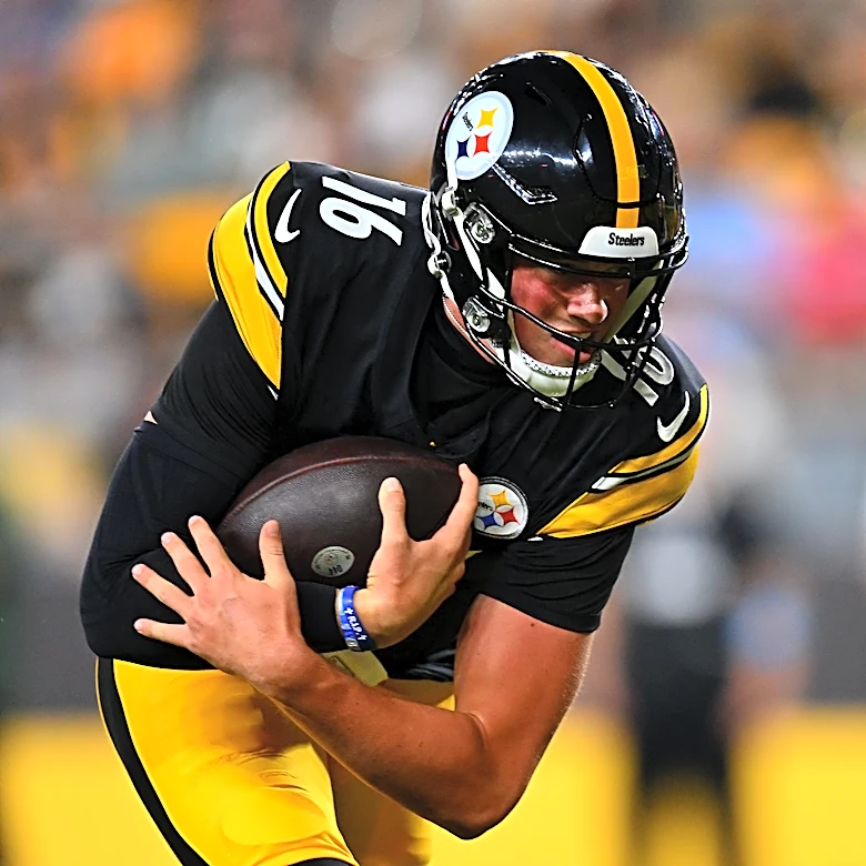 Drew Allar, Will Howard give Steelers reason to keep 4 quarterbacks on roster