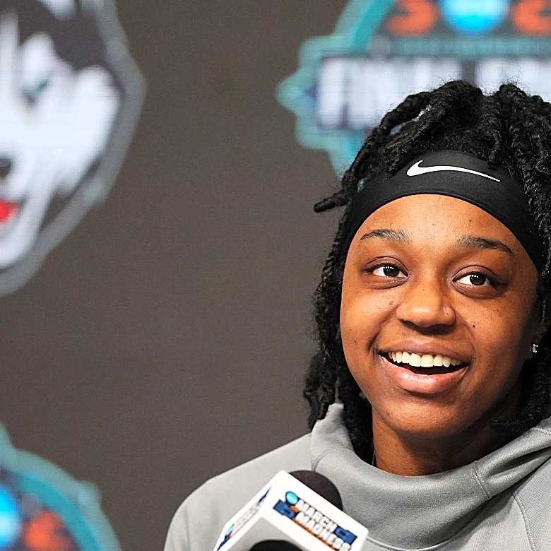 Dallas Wings sign former UConn guard from Upshot League to play in WNBA
