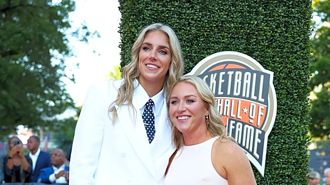 Elena Delle Donne honors sister in emotional Hall of Fame speech