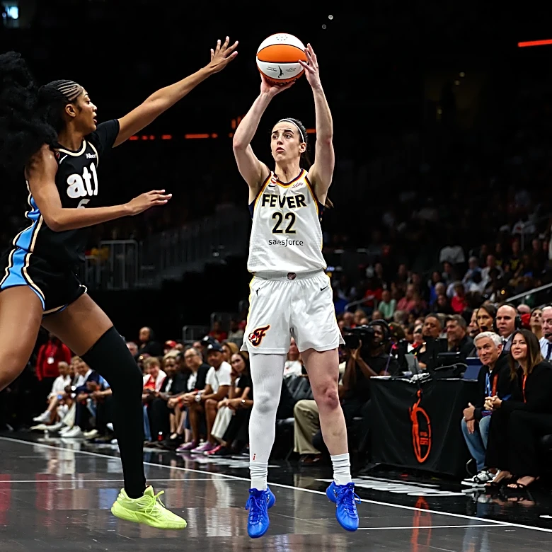 Fever vs. Dream live updates: Caitlin Clark lifts Indiana to big road win
