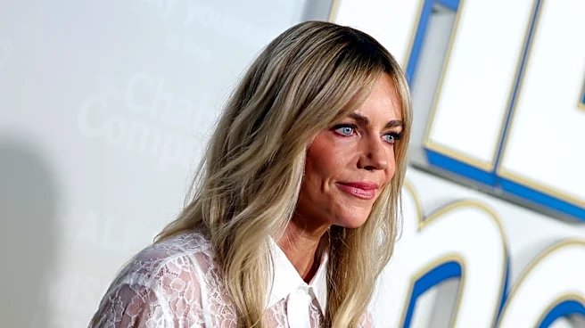 Kaitlin Olson tearfully recalls filming 'Hacks' while her father was dying