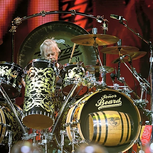 ZZ Top drummer Frank Beard has died at 77