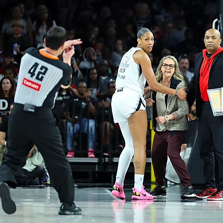 Aces coach Becky Hammon ejected from game vs. Atlanta Dream