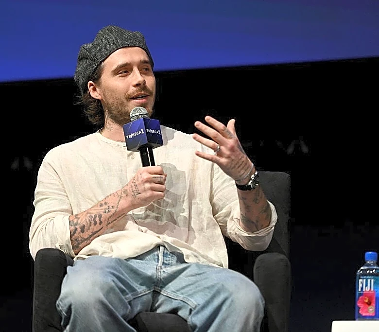 Brooklyn Beckham covers 'Mamma's boy' tattoo amid feud with mom Victoria
