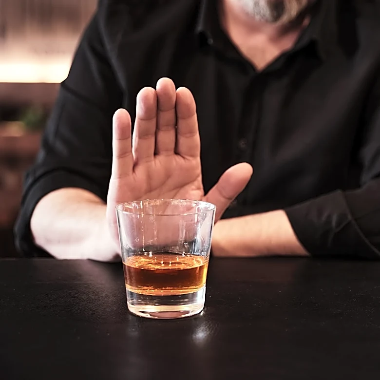 Americans who say they drink alcohol remains at record low, survey finds