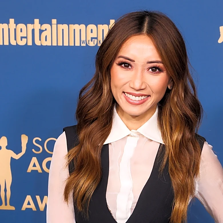 Brenda Song broadcast highlights as actress debuts in Rams' booth
