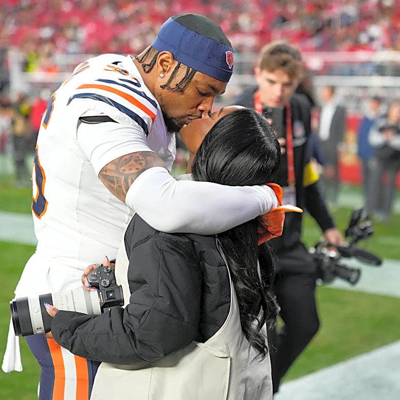 Simone Biles reenters WAG era in effortless look at Colts, Falcons game