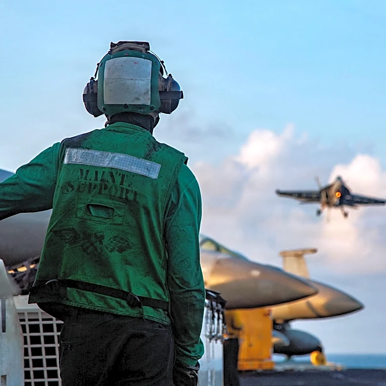 USS Abraham Lincoln headed for port in Thailand after 250 days at sea