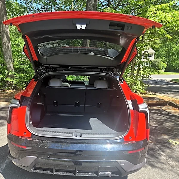 I drove an eye-popping electric SUV. The Chevy Blazer EV turns heads