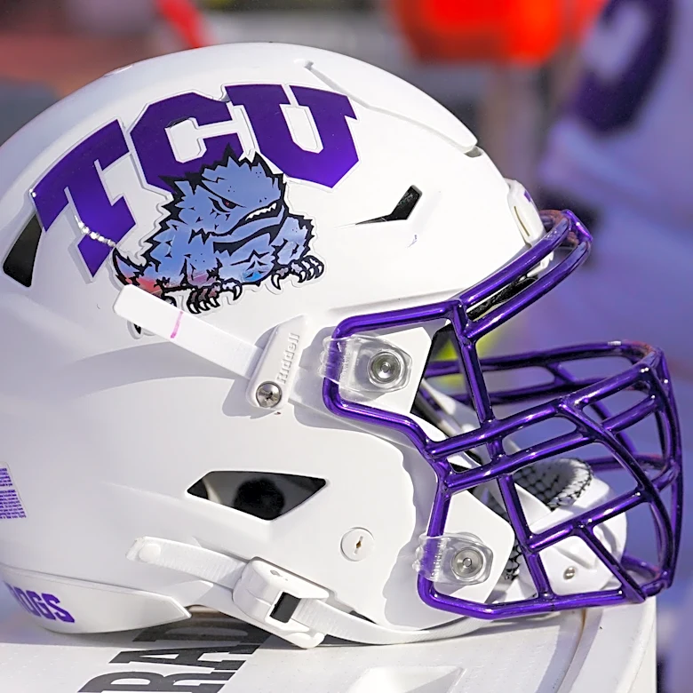 TCU football bans reporter, pulls credential after locker room fight story