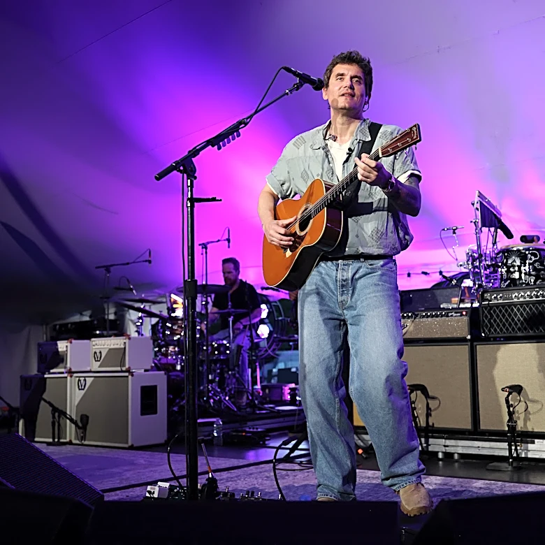 John Mayer pays tribute to Dolly Parton at exclusive SiriusXM concert