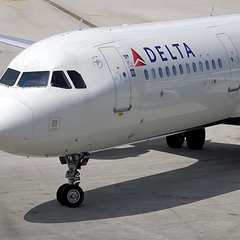 Sick Delta Air Lines captain diverts plane. 'I'm the one that's ill'