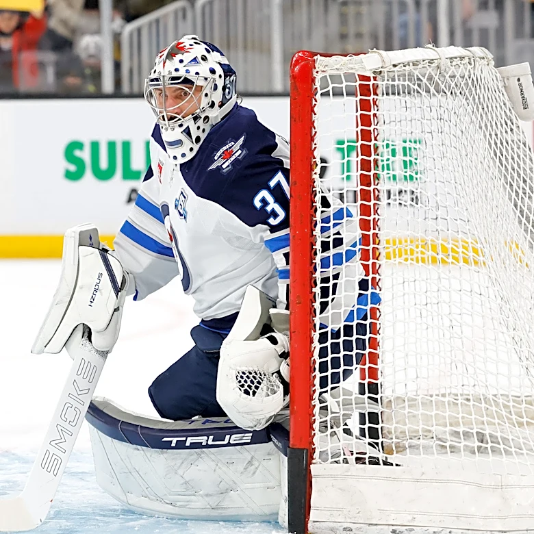 Winnipeg Jets goalie Connor Hellebuyck confirms trade request