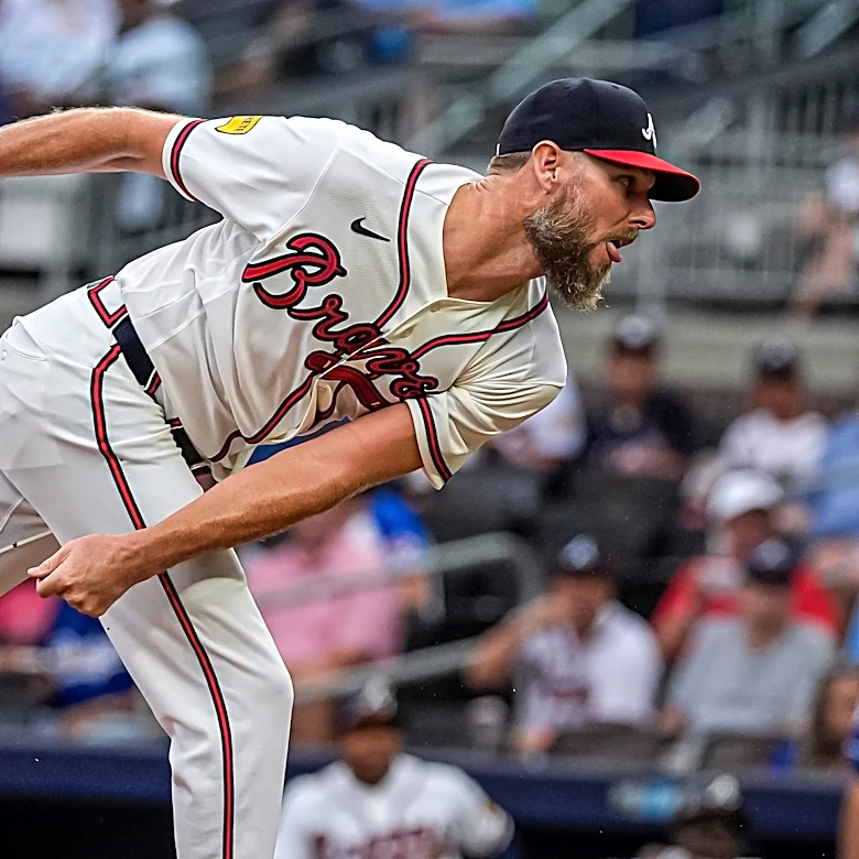 Chris Sale throws complete game shutout against Dodgers, hits 100 mph at 37 years old
