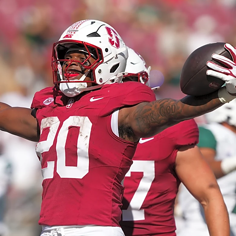 Stanford make big plays late game to hold Hawai'i 4th quarter comeback