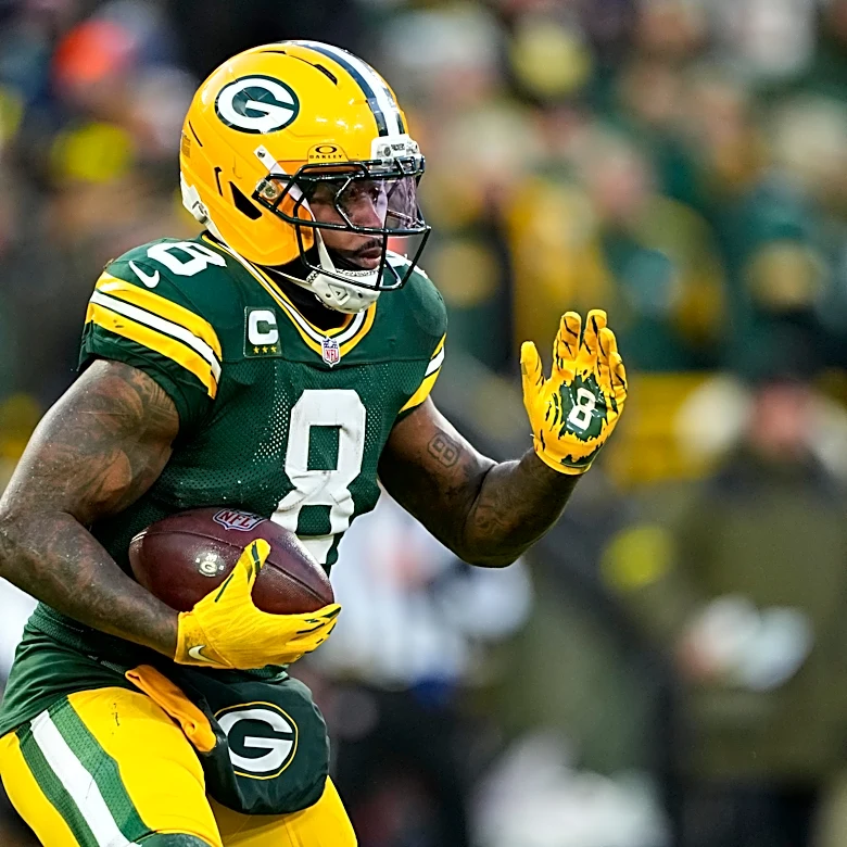 Should you draft Josh Jacobs in fantasy? Suspension update, outlook for Packers RB