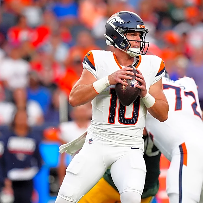 Predicting which NFL teams will make or miss the playoffs in 2026
