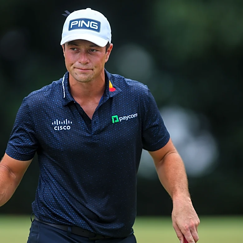How much can PGA Tour golfers earn at the Tour Championship?