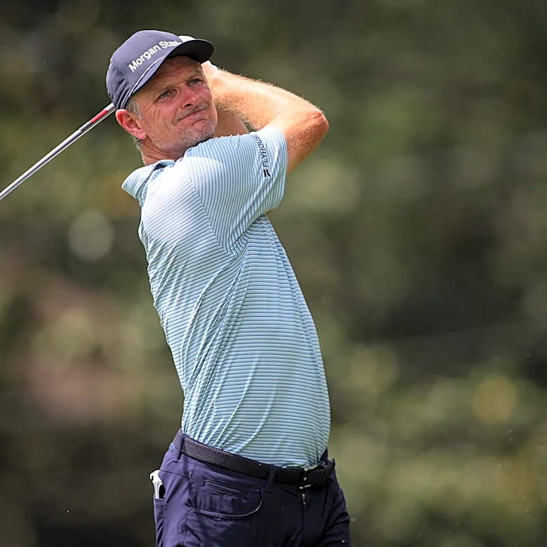 Watch: Justin Rose hits hole-in-one on the fly at Tour Championship