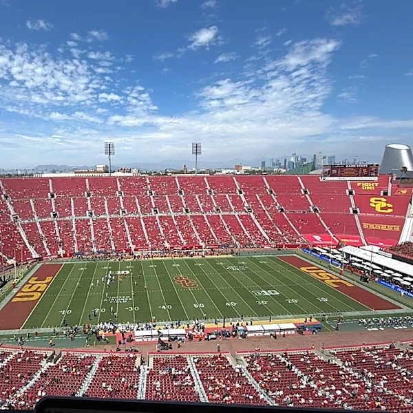 USC responds to empty crowd in Week 0 win, expects better attendance