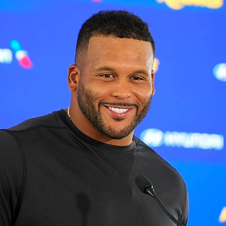 Aaron Donald knew he wanted to return to Rams two weeks ago