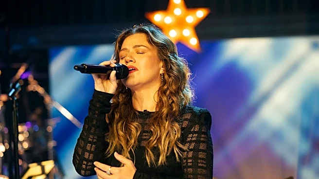 Inside 'The Kelly Clarkson Show' finale, from the tears to her kids' cameos