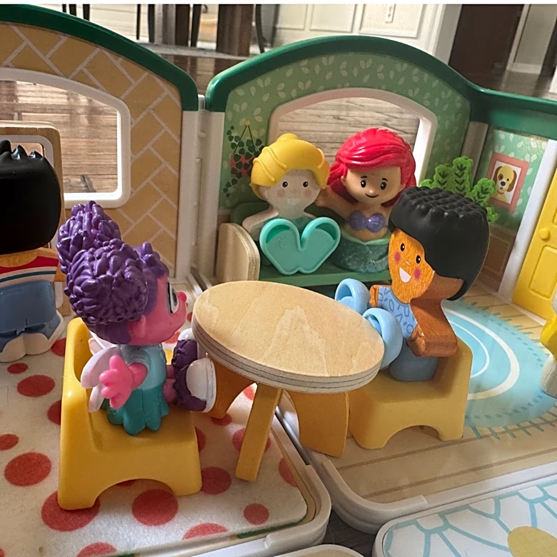 Melissa & Doug just launched the most unique dollhouse I've ever seen